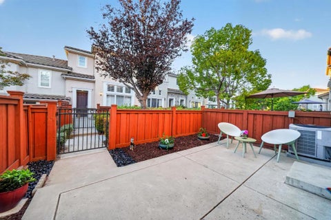 Tiny photo for 318 Vista Roma Way, San Jose, CA 95136 (MLS # ML82064944)