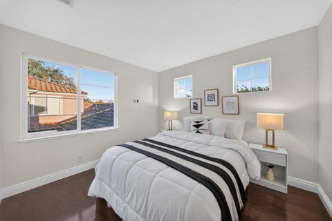 Tiny photo for 318 Vista Roma Way, San Jose, CA 95136 (MLS # ML82064944)