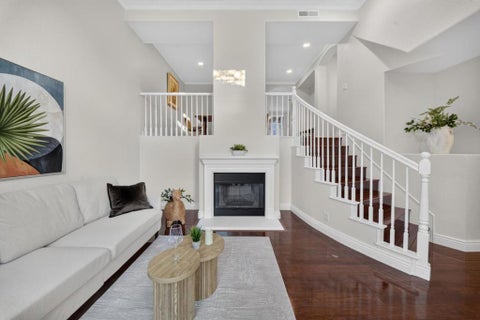 Tiny photo for 318 Vista Roma Way, San Jose, CA 95136 (MLS # ML82064944)