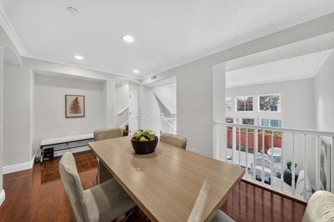 Tiny photo for 318 Vista Roma Way, San Jose, CA 95136 (MLS # ML82064944)