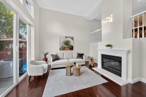 Tiny photo for 318 Vista Roma Way, San Jose, CA 95136 (MLS # ML82064944)