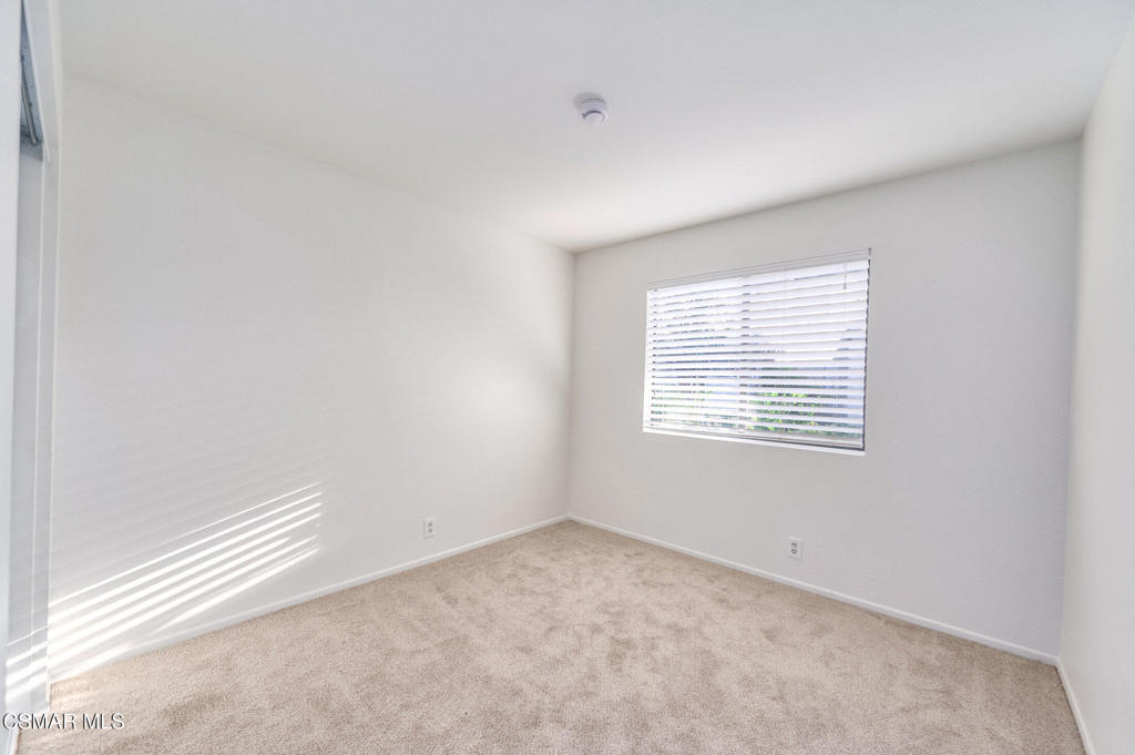 Regal Park Condos-294 - 1002472 - Residential Lease