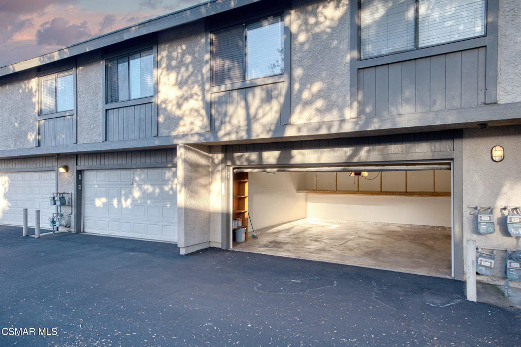 Regal Park Condos-294 - 1002472 - Residential Lease