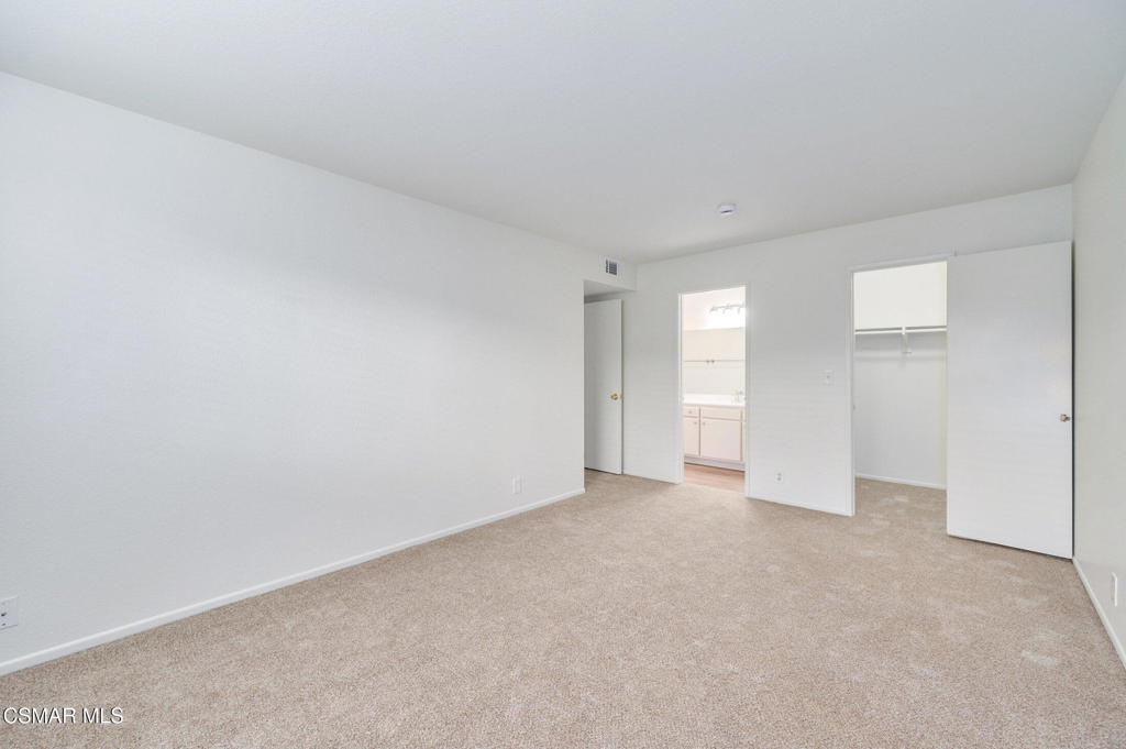 Regal Park Condos-294 - 1002472 - Residential Lease