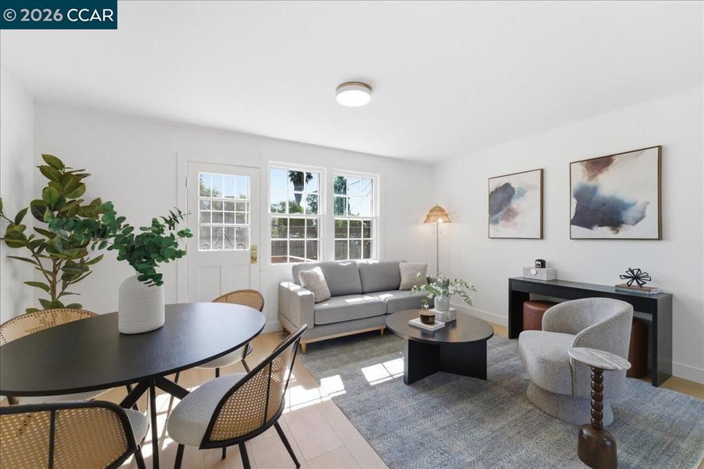 Photo of 69 Baldwin St, Vallejo, CA 94590 (MLS # 41128949)