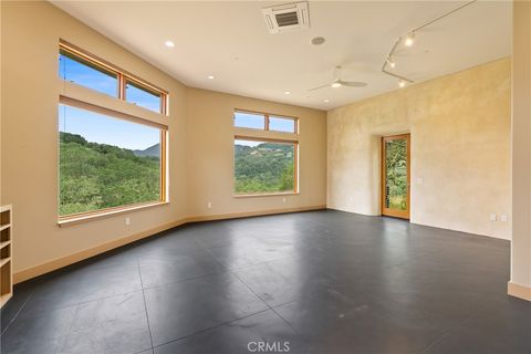 Tiny photo for 8140 Castenada Lane, Atascadero, CA 93422 (MLS # NS26071290)