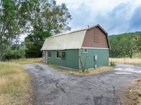 Tiny photo for 8140 Castenada Lane, Atascadero, CA 93422 (MLS # NS26071290)