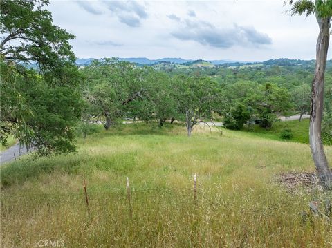 Tiny photo for 8140 Castenada Lane, Atascadero, CA 93422 (MLS # NS26071290)