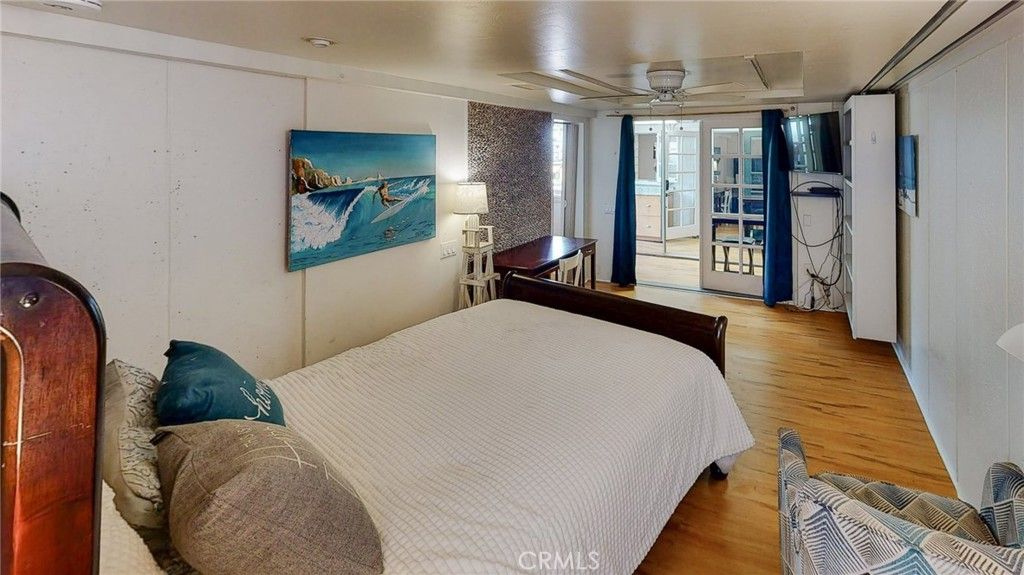 Photo of 274 Diamond Street #1, Laguna Beach, CA 92651 (MLS # LG26044667)