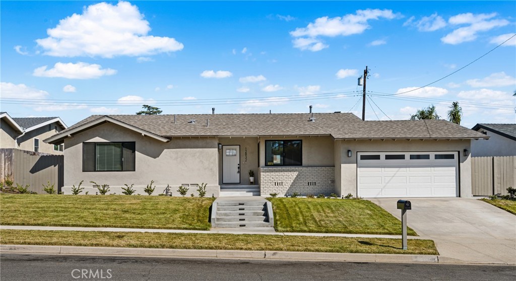 12832 Chaplet Place