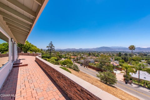 Tiny photo for 315 N Loop Drive, Camarillo, CA 93010 (MLS # 226002777)