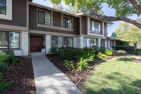 Photo of 1133 Cooper River Drive, San Jose, CA 95126 (MLS # ML82034834)