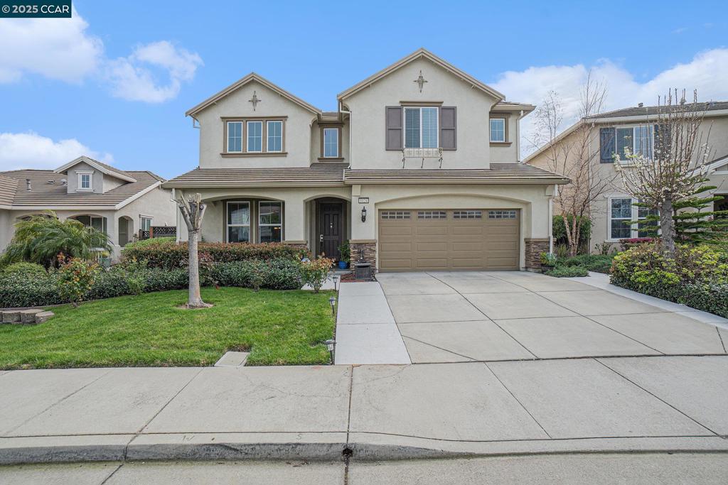 Open house on Sunday, 07/27/2025, from 3 to 5 PM. This is a perfect home for you! A 2,853 sq. ft. house in a 6,607 sq. ft. level lot with 5BR/3Ba, formal living room, formal dining room, family room and loft. Built in 2013. The 1st floor has designer tiles while the 2nd floor has water-resistant hybrid floorings. The kitchen has granite countertops with full backsplash and stainless-steel appliances. The primary bedroom with its own bathroom has dual sinks, bathtub, separate shower stall and a walk-in closet. The downstairs bedroom with an adjoining bathroom is ideal for out-of-town guests or in-laws. Besides the primary bedroom and its own bathroom, there are 3 good size bedrooms upstairs with a common bathroom. All bedrooms and family room have ceiling fans/lights. The whole house fan cools the house and improves ventilation. The front yard is fully landscaped while the rear yard has artificial turf and covered patio. The house is located at desirable Rose Garden, which has various amenities such as clubhouse, pool, parks and playgrounds. The community is near Lone Tree Way, shopping, restaurants, schools, H4 and new Brentwood Costco.