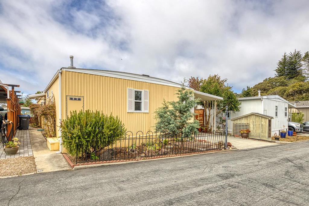 49 Knollwood Drive 49