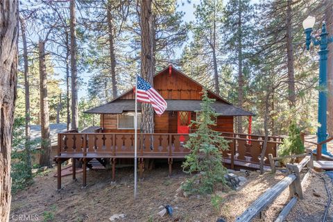 Photo of 31321 Circle View Dr, Running Springs, CA 92382 (MLS # IG25247250) Photo of 31321 Circle View Dr, Running Springs, CA 92382 (MLS # IG25247250)