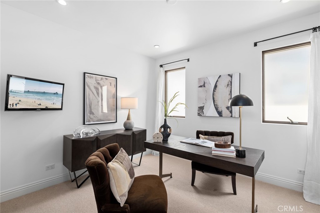 Corona del Mar South of PCH (CDMS) - Residential