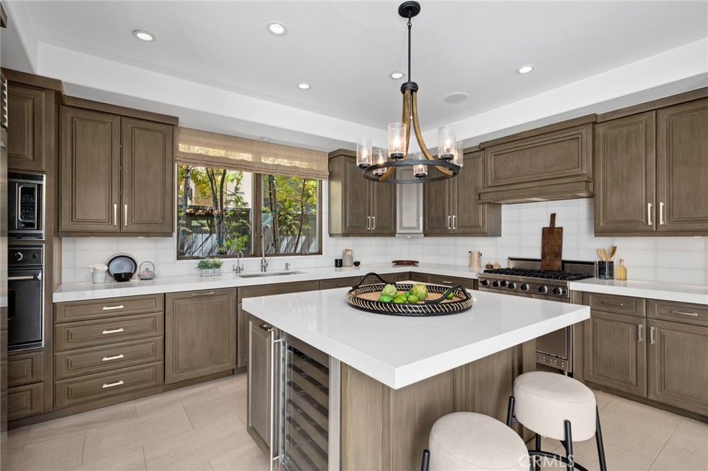 Corona del Mar South of PCH (CDMS) - Residential