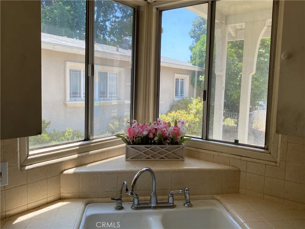 Winnetka, California 91306, United States, 3 Bedrooms Bedrooms, ,2 BathroomsBathrooms,Residential,Pending,175338