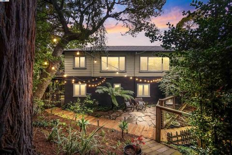 2420 Hillside Ave Berkeley CA 94704