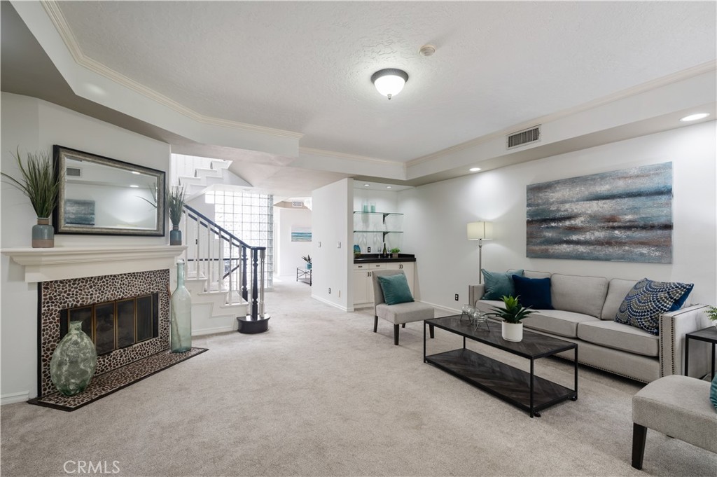 2006 Aviation Way E