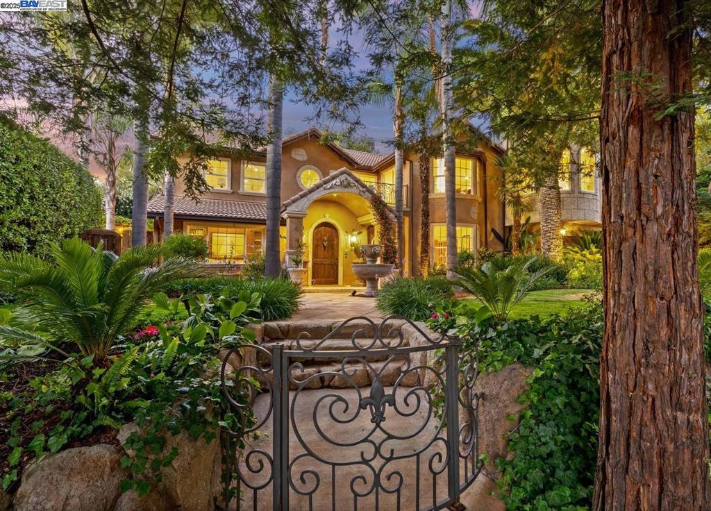107 Verde Mesa Dr