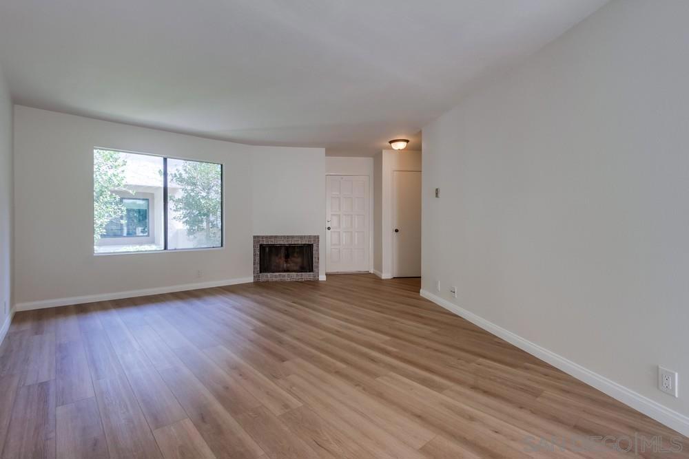 8450 Via Sonoma 103