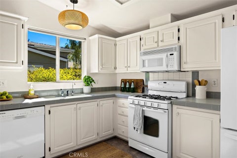 Tiny photo for 354 Bobwhite Drive, Paso Robles, CA 93446 (MLS # NS26145898)