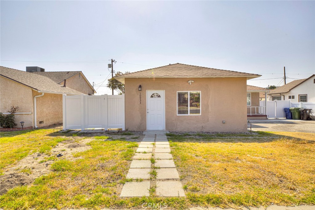 10935 Nassau Avenue