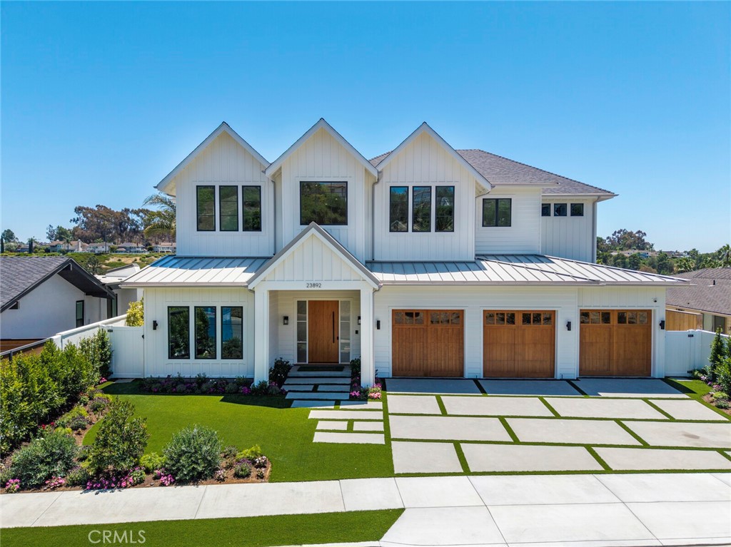 23892 Hillhurst Drive