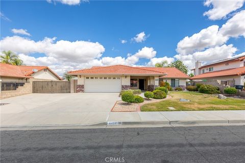 Photo of 4438 Wanda Cir, Hemet, CA 92544 (MLS # SW26077268)