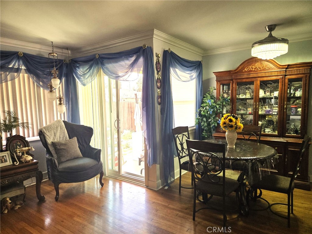 1668 W Wisteria