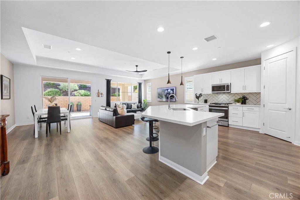 32105 Hyacinth Way