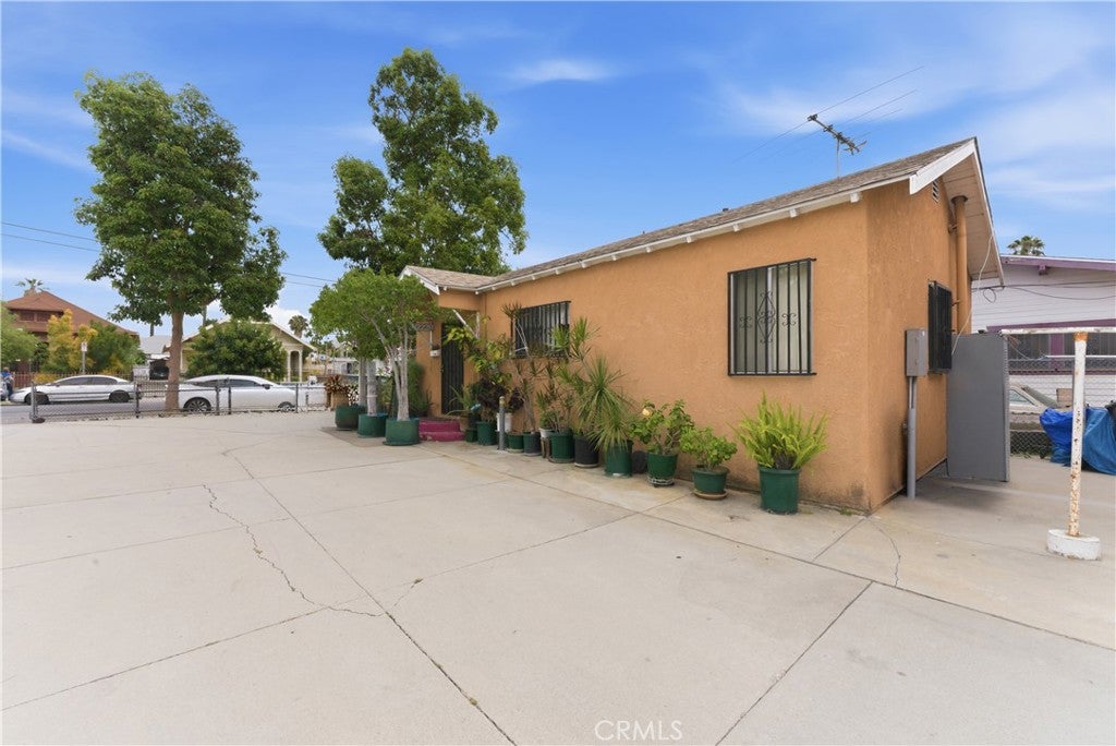 2229 Hancock Street