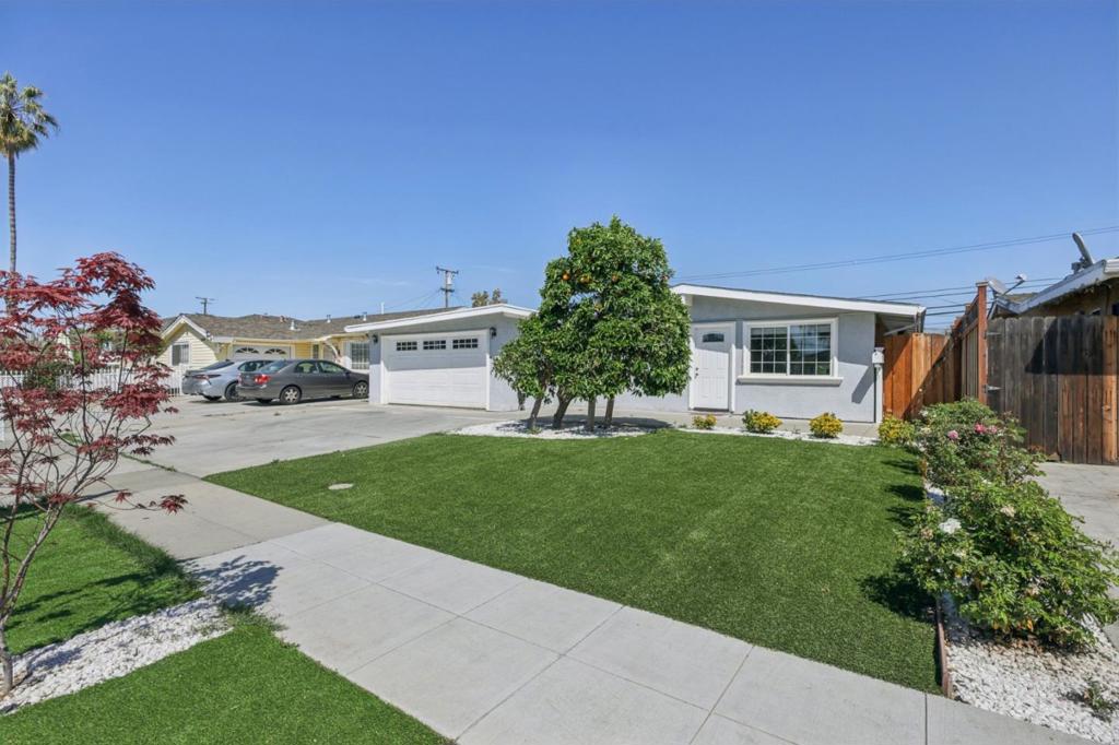 1370 Cathay Drive
