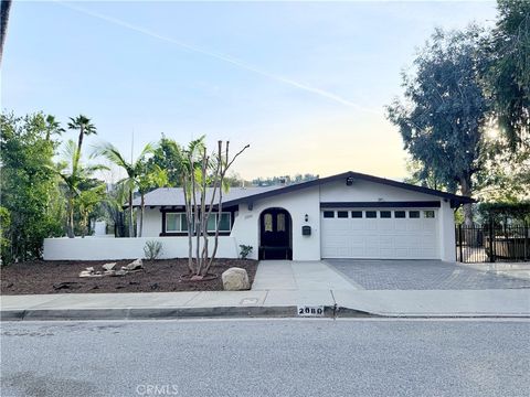 Photo of 2080 Ashington Drive, Glendale, CA 91206 (MLS # GD26029650)