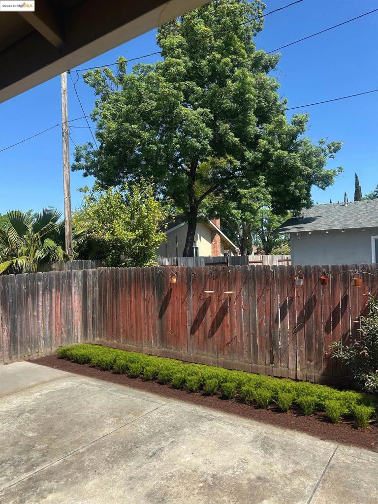 DOVER TERRACE - Residential