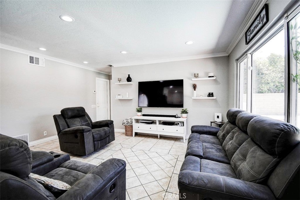 26701 Valpariso, Mission Viejo CA 92691 - Photo 10