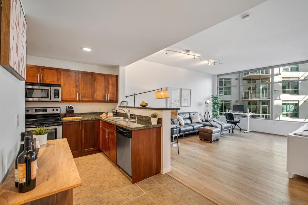 Photo of 253 10Th Ave Ave #329, San Diego, CA 92101 (MLS # 250041956SD)