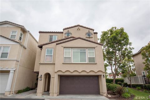 Photo of 2889 Plaza Del Amo #910, Torrance, CA 90503 (MLS # SB26074890)
