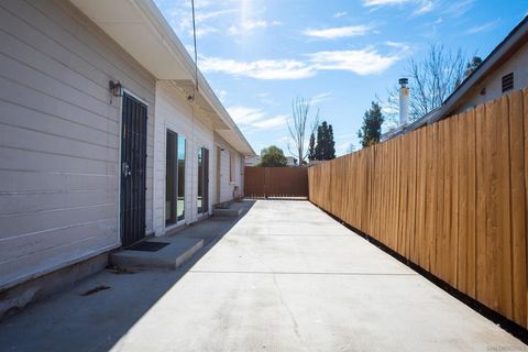 12643 Castle Court Dr Lakeside CA 92040