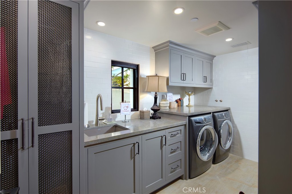 The Strand at Headlands (STRN) - Residential