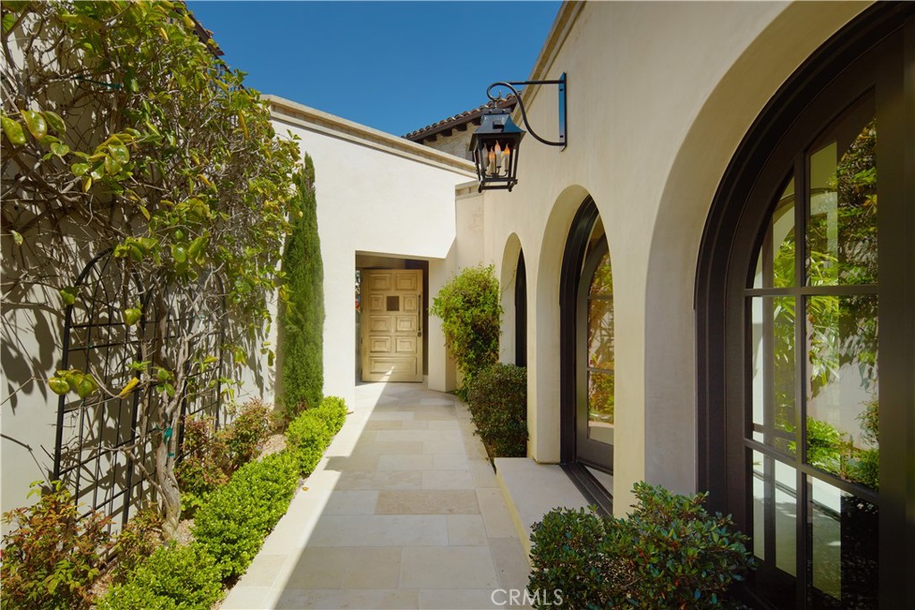 17 Pacific Ridge Place