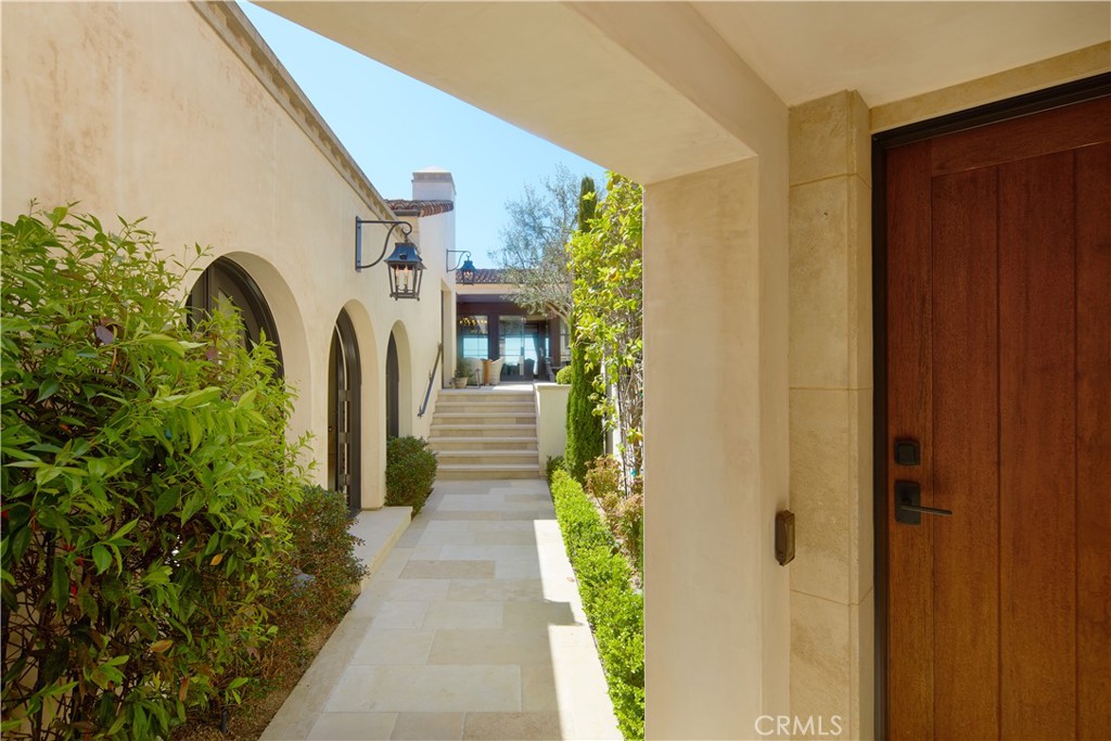 17 Pacific Ridge Place