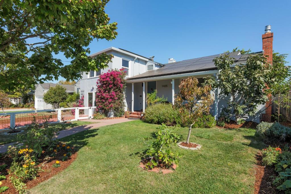 Properties 1 1435 Nadina Street