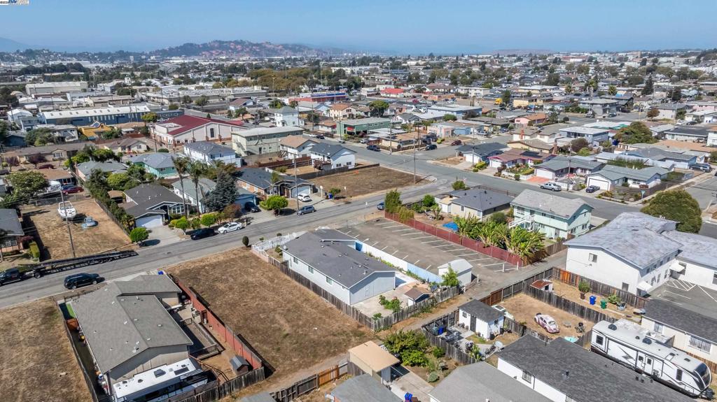 SOUTH RICHMOND - Residential