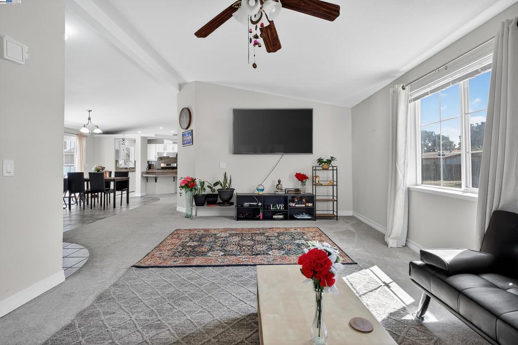 SOUTH RICHMOND - Residential