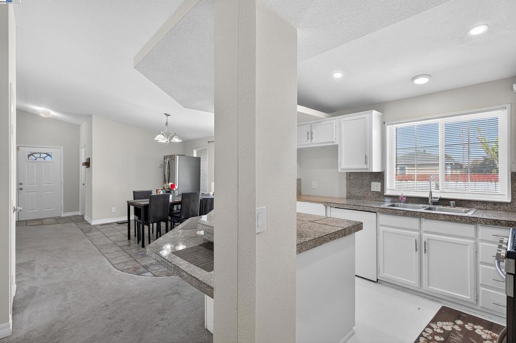 SOUTH RICHMOND - Residential