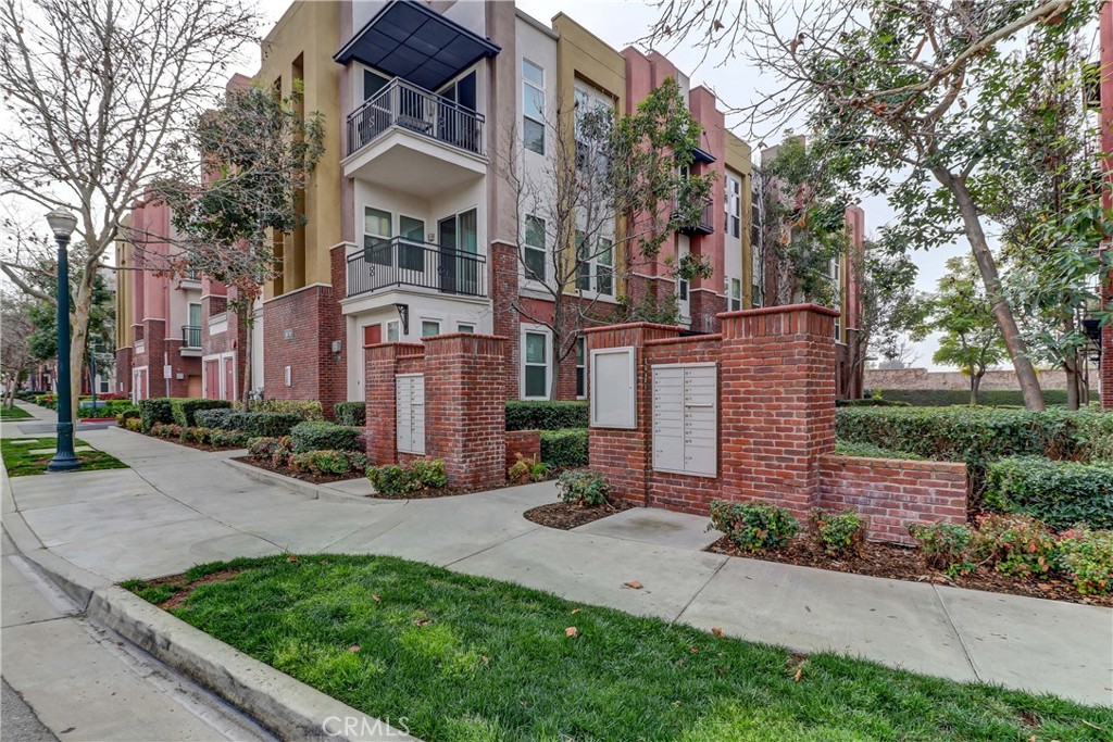 Don’t miss this incredible opportunity to live in the highly sought-after Village Walk Community! This beautifully designed 3-bedroom, 3-bath condo features an open-concept floor plan perfect for modern living. The main level includes a convenient bedroom with a private ensuite bathroom, indoor laundry, hallway closet, and direct access to a spacious two-car garage. Upstairs, you'll find a bright and airy living and dining area that flows into a well-appointed kitchen—ideal for entertaining. Village Walk residents enjoy fantastic amenities, including a sparkling pool, relaxing spa, BBQ area, and a playground. All of this is just minutes from shopping, dining, the Metrolink, and local colleges.