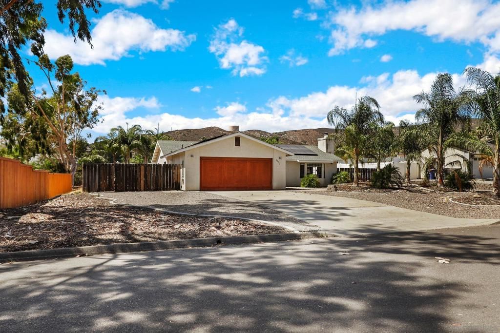 listing image 130726729869109549729
