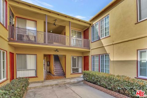 Photo of 3559 Sawtelle Boulevard #3, Los Angeles, CA 90066 (MLS # 25581317) Photo of 3559 Sawtelle Boulevard #3, Los Angeles, CA 90066 (MLS # 25581317)